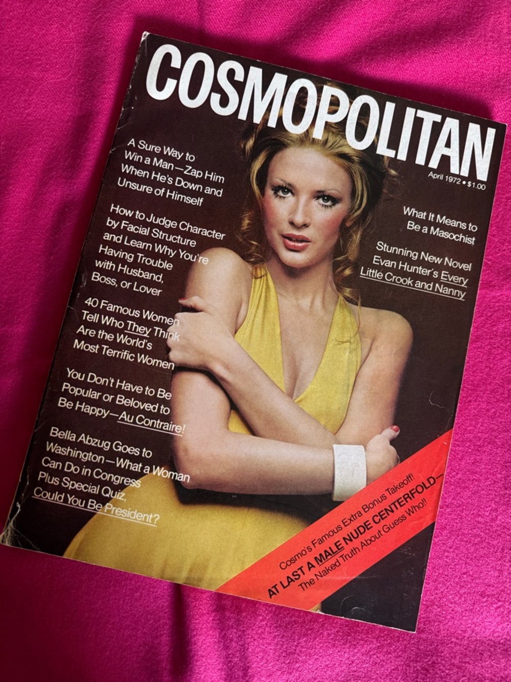 Vintage Cosmopolitan Magazine from April 1972; Burt Reynolds Centerfold!